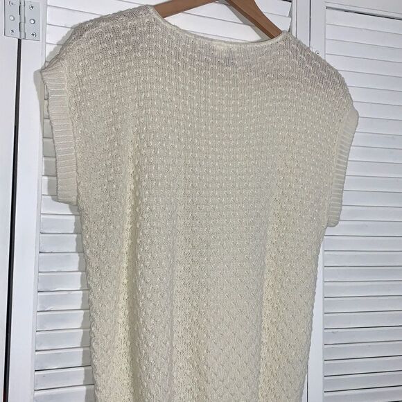 Vintage Cream Sleeveless Sweater Women’s Size Medium - Picture 11 of 16
